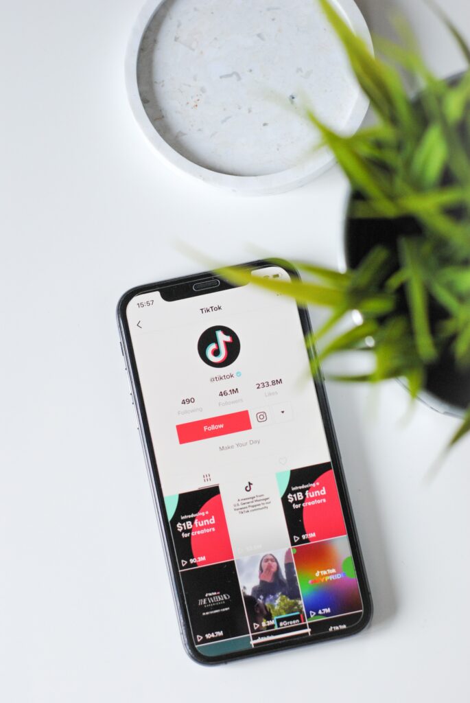 Declicexpro - agence de communication globale - community management - tiktok